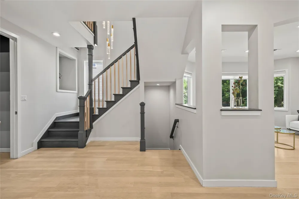 60 Cole Avenue Spring Valley, NY 10977