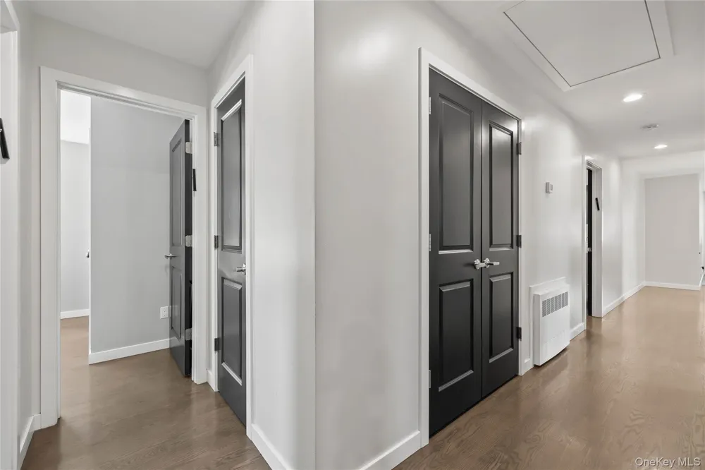 60 Cole Avenue Spring Valley, NY 10977