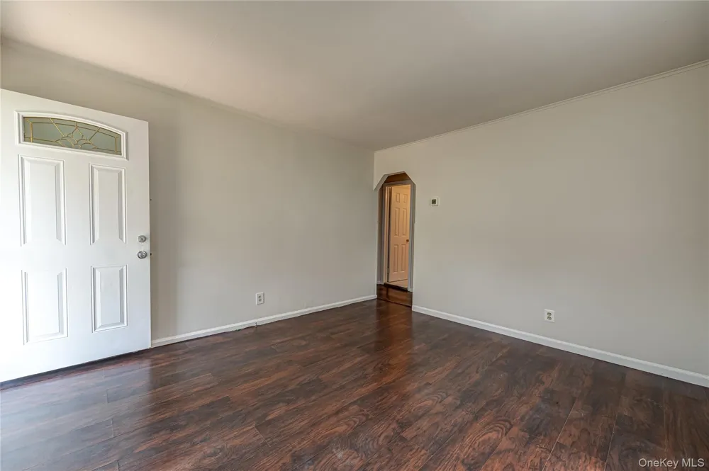123 Cherubina Lane North Babylon, NY 11703