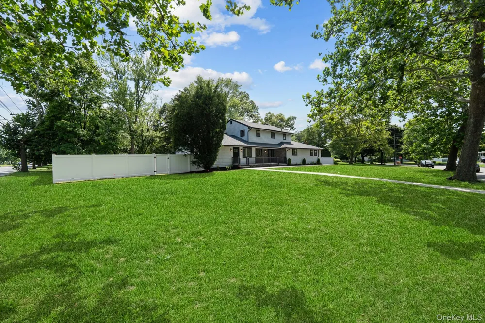 1 Greg Lane East Northport, NY 11731