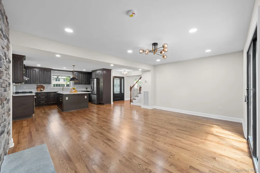 1 Greg Lane East Northport, NY 11731
