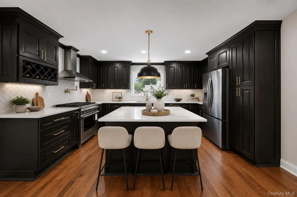 1 Greg Lane East Northport, NY 11731