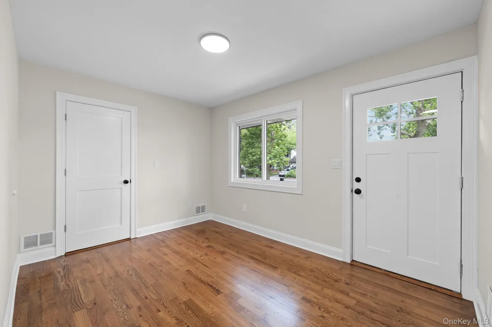 1 Greg Lane East Northport, NY 11731