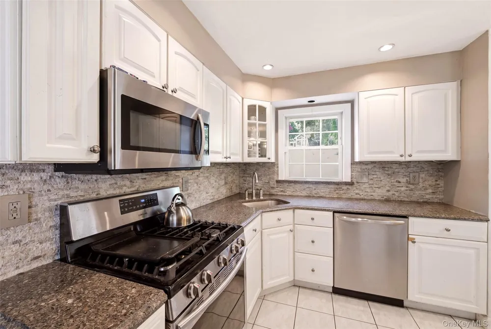 46 Catherine Street East Northport, NY 11731