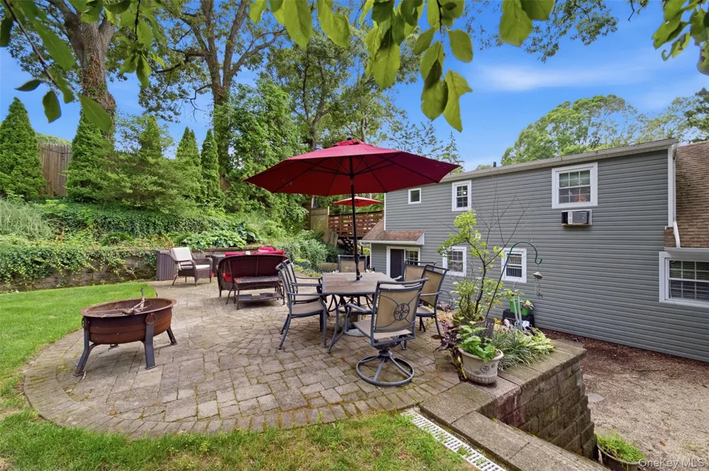 46 Catherine Street East Northport, NY 11731