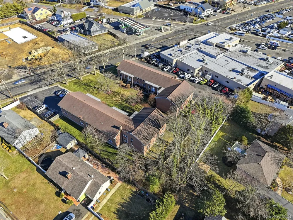 297 Merrick Road #D 1 Amityville, NY 11701