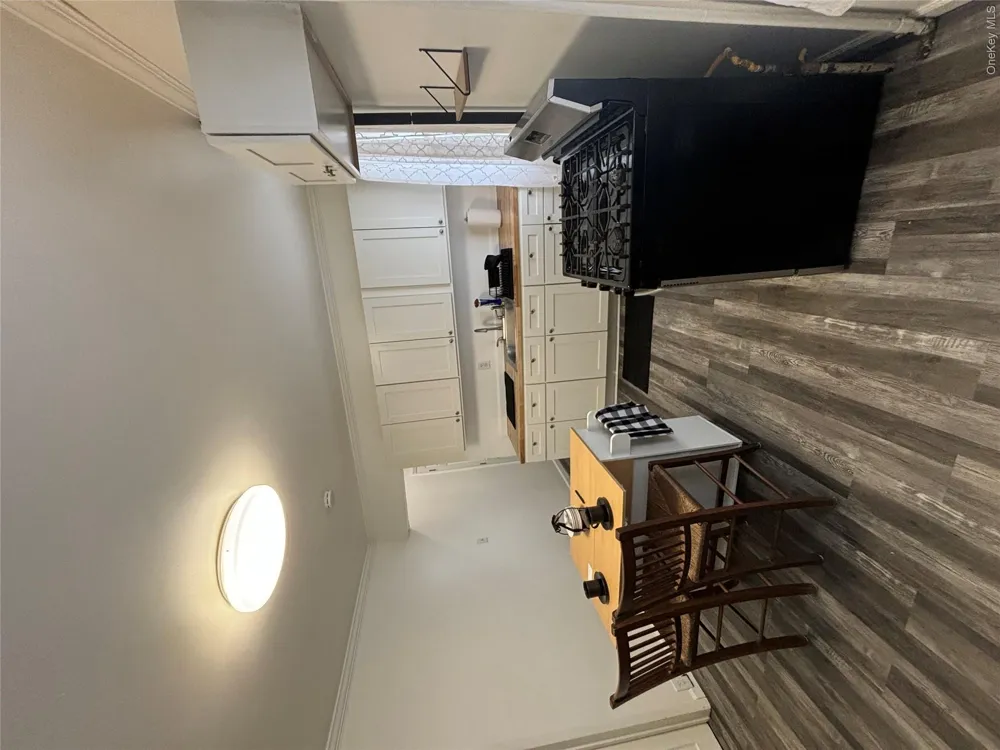 135 Fifth Avenue Call Listing Agent, NY 12180