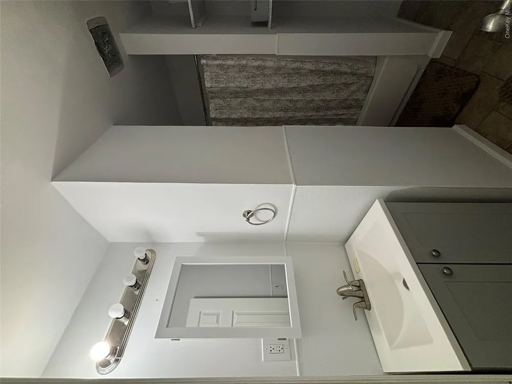 135 Fifth Avenue Call Listing Agent, NY 12180