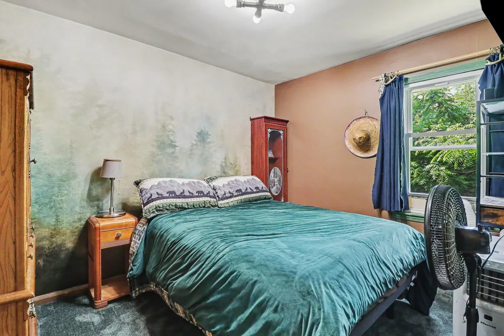 10624 Borgman Avenue Belleville, MI 48111