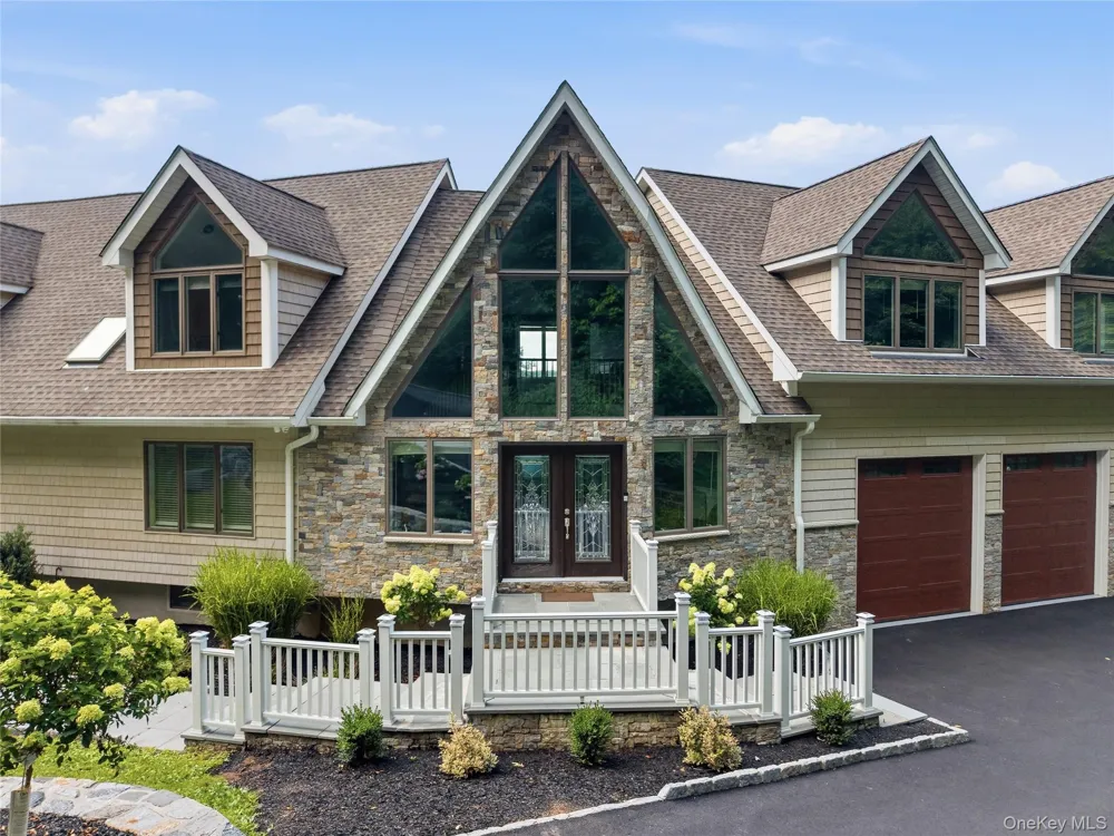 39 Julia Court Mahopac, NY 10541