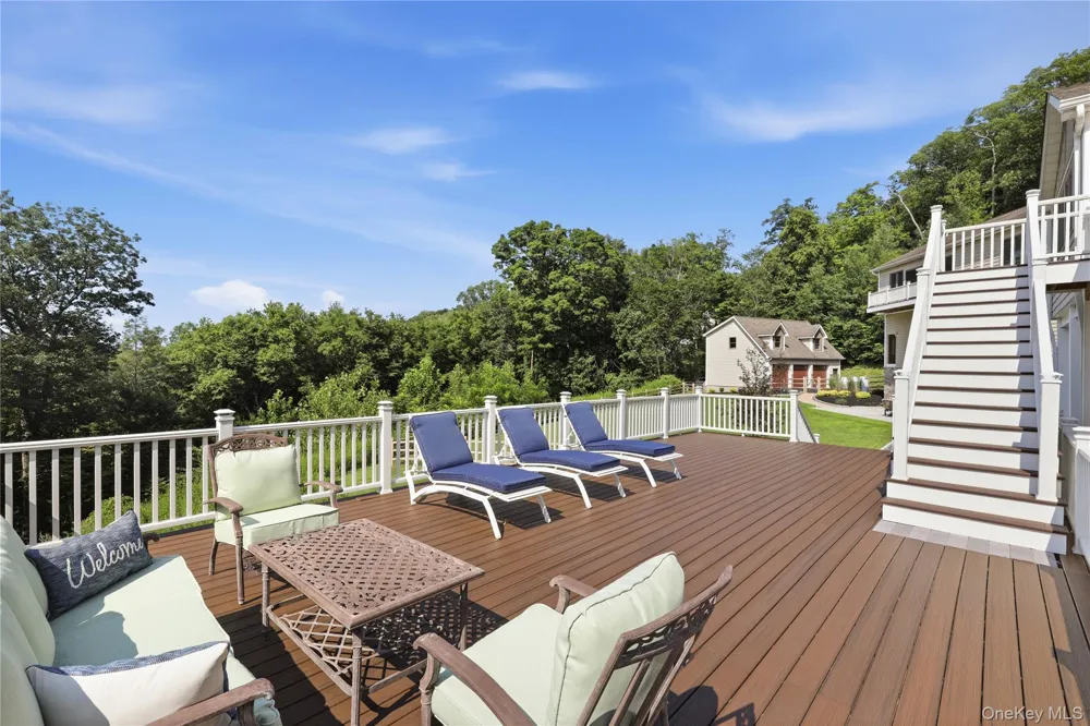 39 Julia Court Mahopac, NY 10541