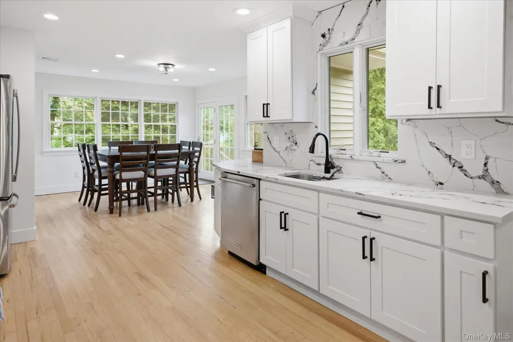37 Storyland Lane East Setauket, NY 11733