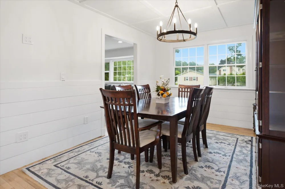 37 Storyland Lane East Setauket, NY 11733