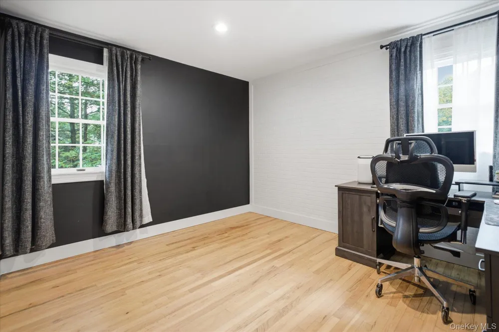 37 Storyland Lane East Setauket, NY 11733
