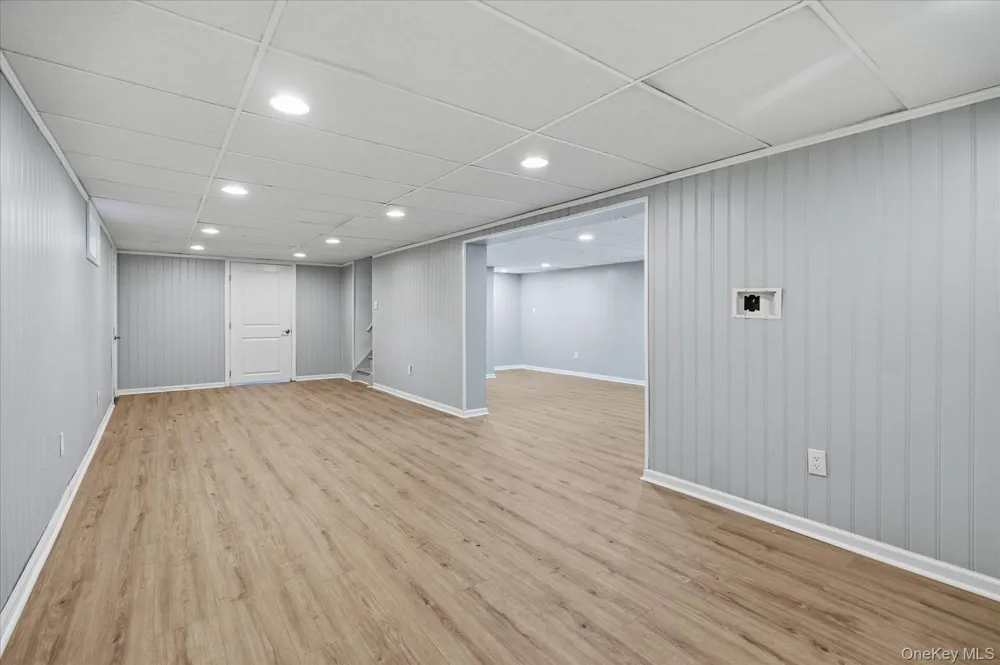 37 Storyland Lane East Setauket, NY 11733