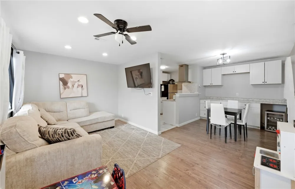 6133 Hidden Wood Corpus Christi, TX 78412