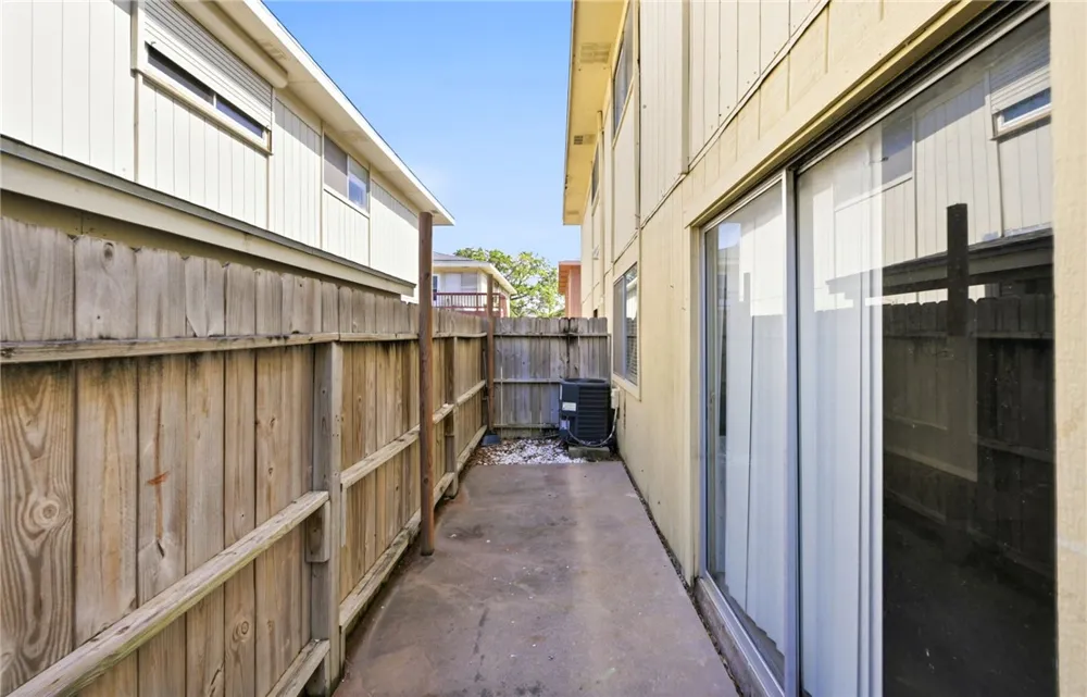 6133 Hidden Wood Corpus Christi, TX 78412