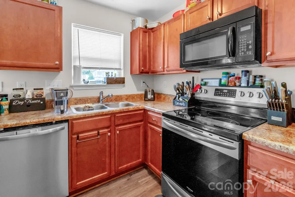 107 Olivia Lane Lincolnton, NC 28092