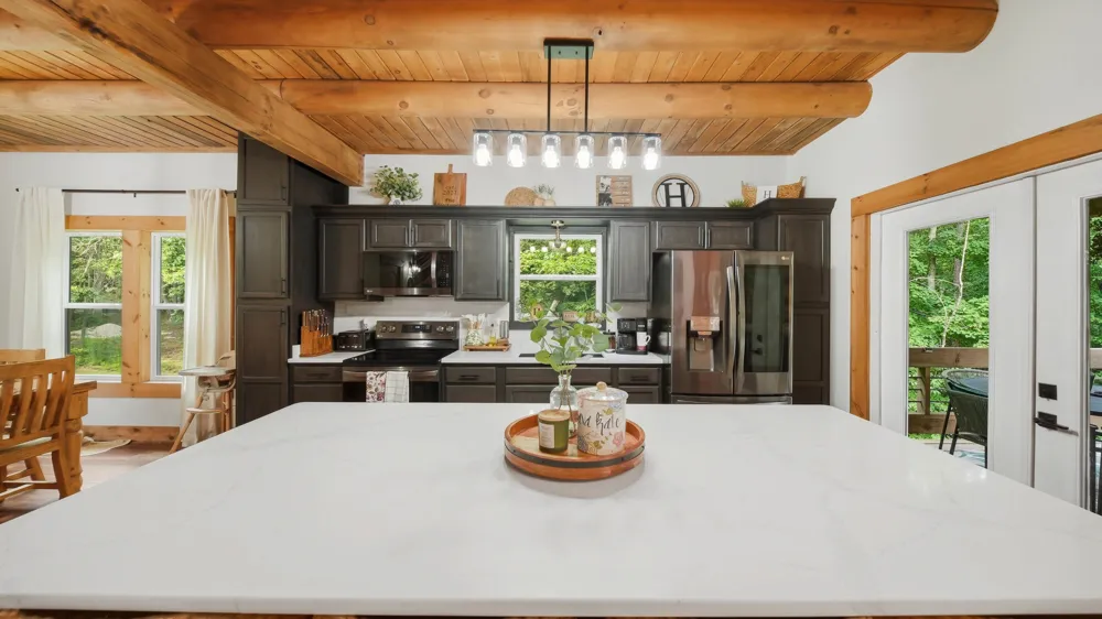 700 Upper Firetower Road Sequatchie, TN 37374