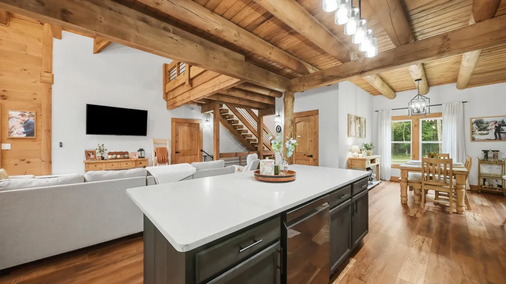 700 Upper Firetower Road Sequatchie, TN 37374