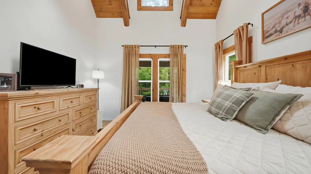 700 Upper Firetower Road Sequatchie, TN 37374