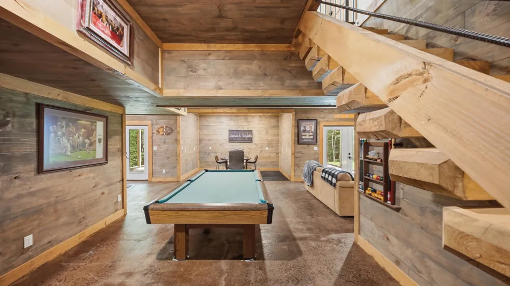 700 Upper Firetower Road Sequatchie, TN 37374