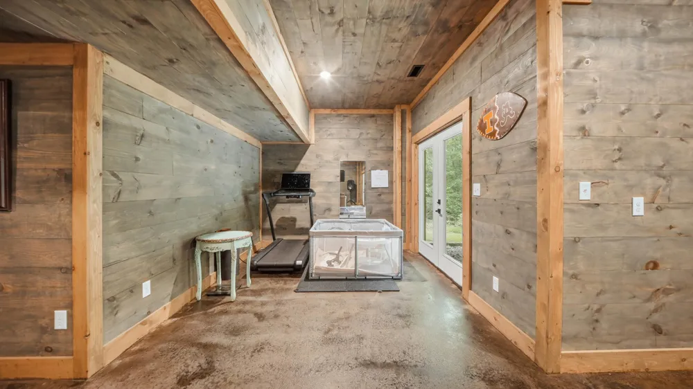 700 Upper Firetower Road Sequatchie, TN 37374