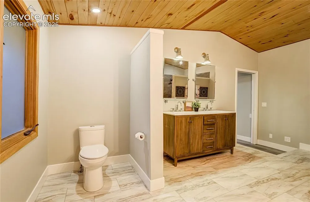 1070 Hidden Valley Road Colorado Springs, CO 80919