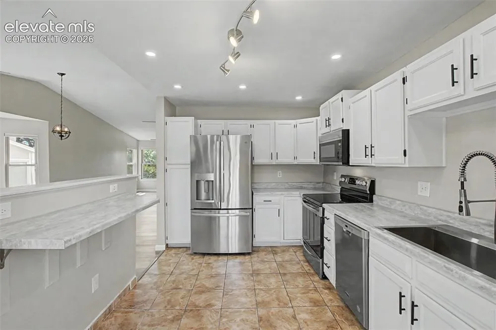 496 W Rockrimmon Boulevard #F Colorado Springs, CO 80919