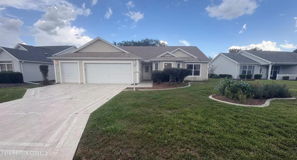 1115 Saldivar Road The Villages, FL 32159