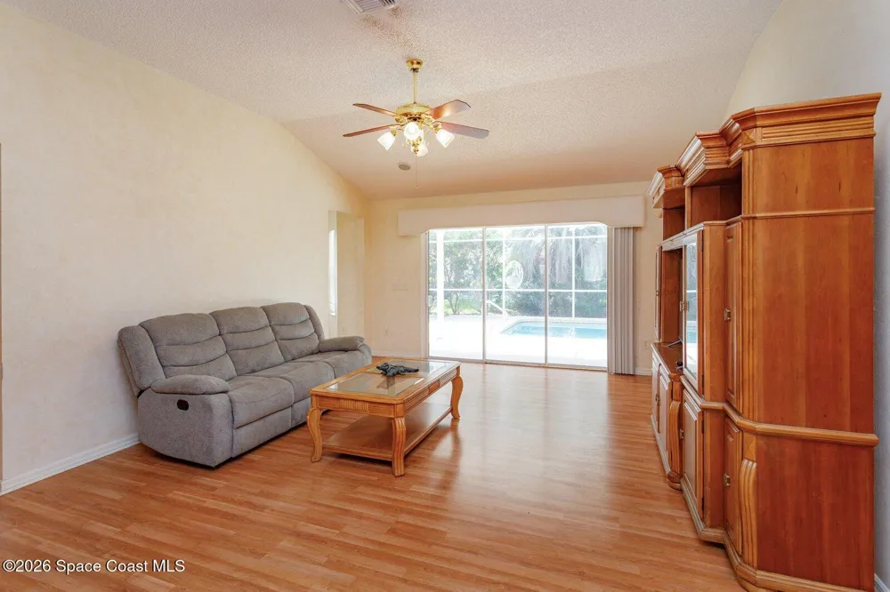 1115 Saldivar Road The Villages, FL 32159