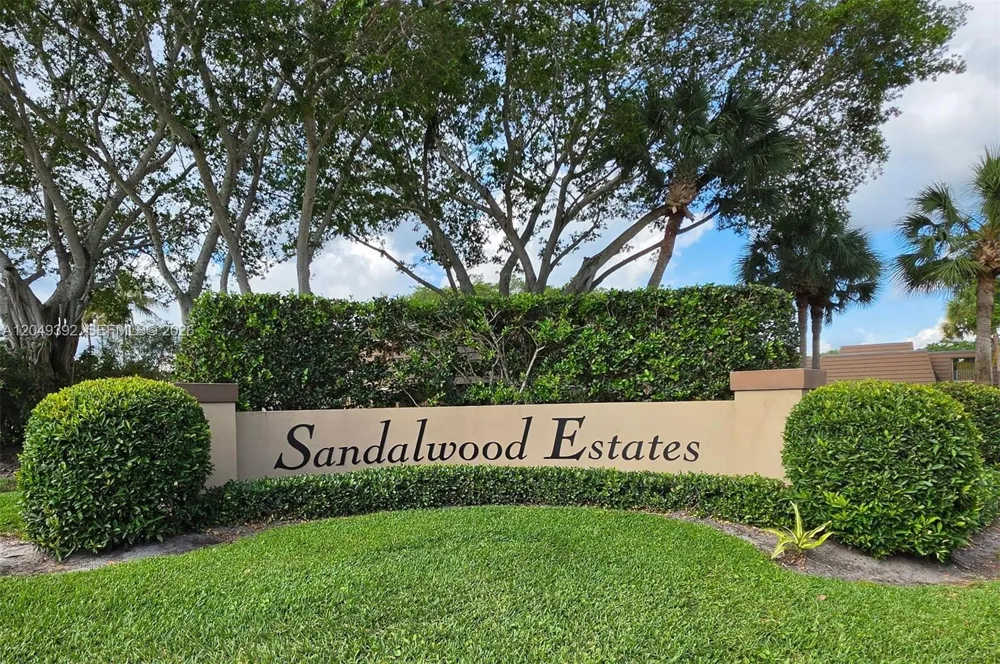 515 5th Ct Palm Beach Gardens, FL 33410