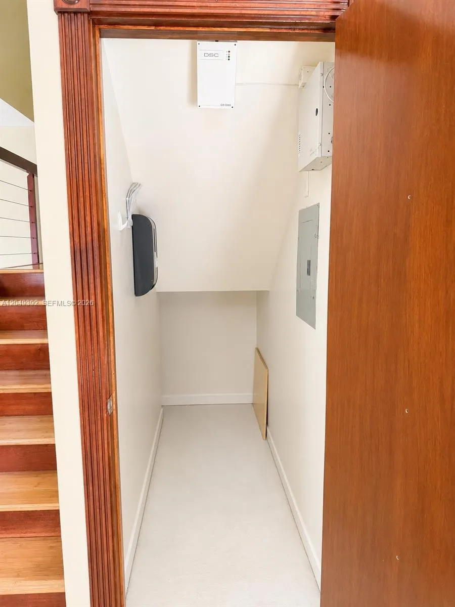 515 5th Ct Palm Beach Gardens, FL 33410