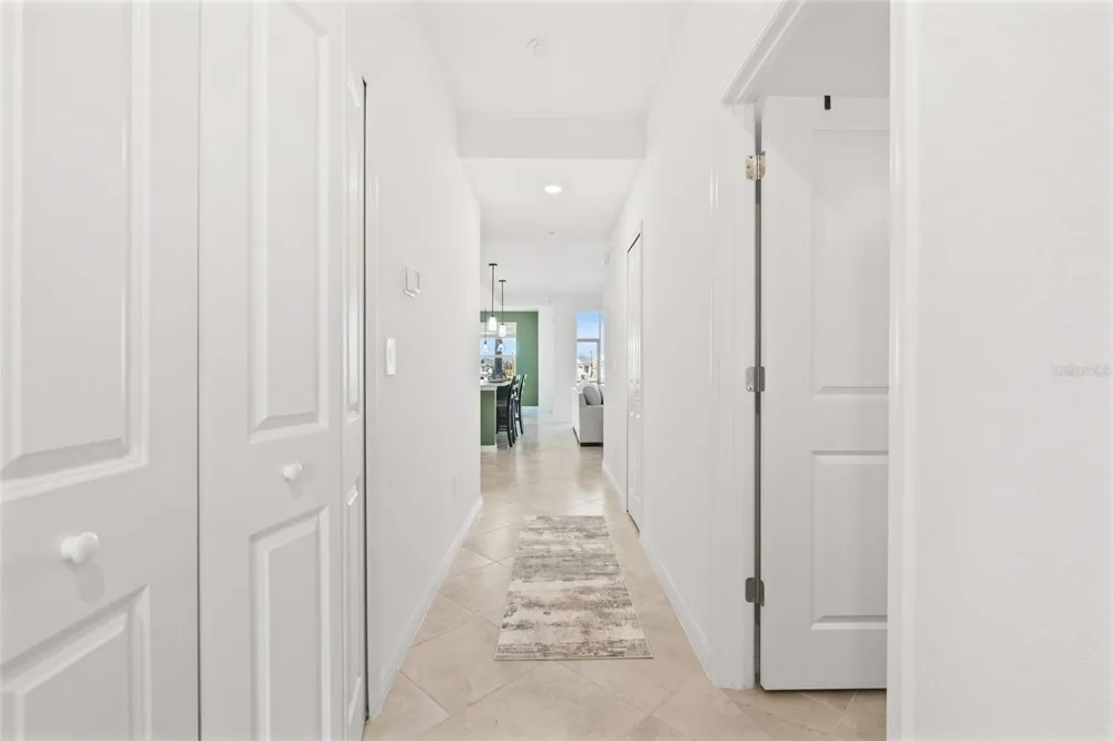 19015 SCALLOP LOOP #106 Bradenton, FL 34211