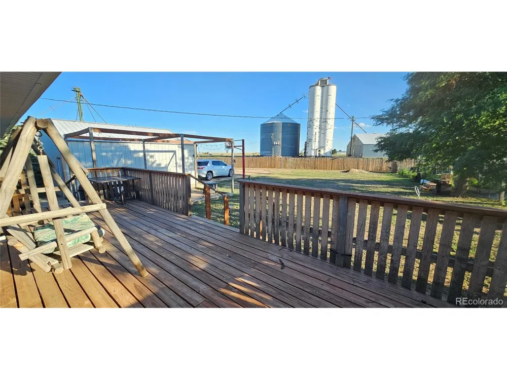 502 Colorado Avenue Arriba, CO 80804