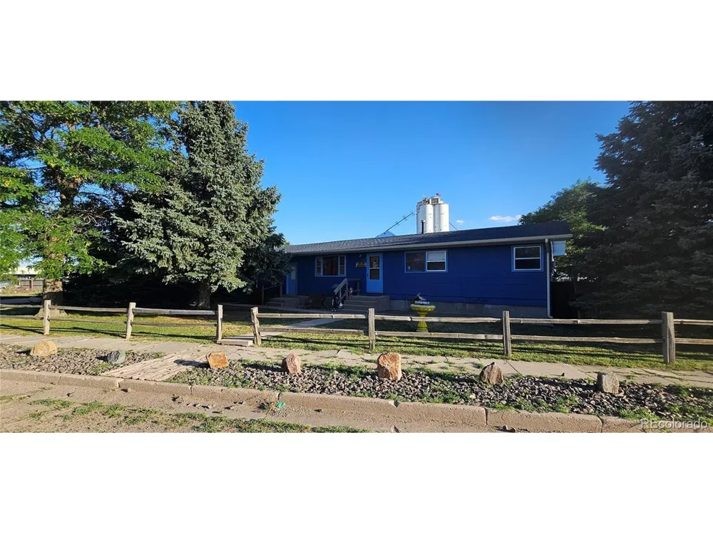 502 Colorado Avenue Arriba, CO 80804