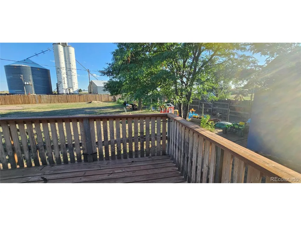 502 Colorado Avenue Arriba, CO 80804