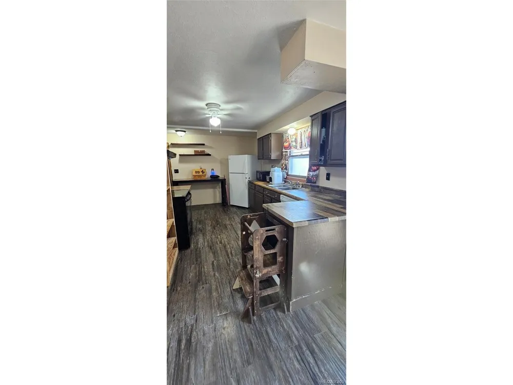 502 Colorado Avenue Arriba, CO 80804
