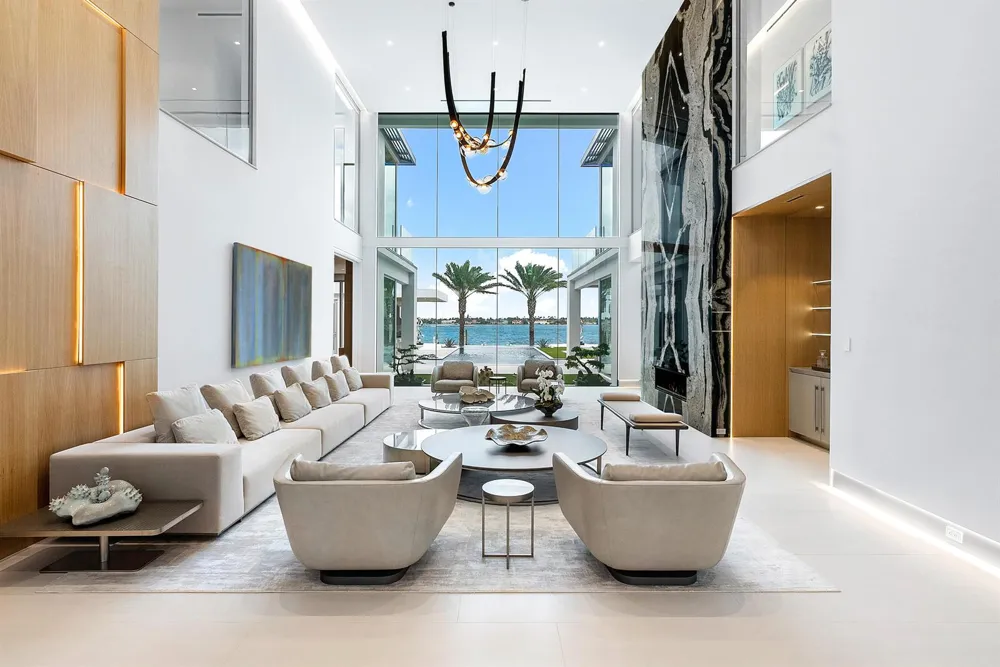 3030 WASHINGTON ROAD West Palm Beach, FL 33405