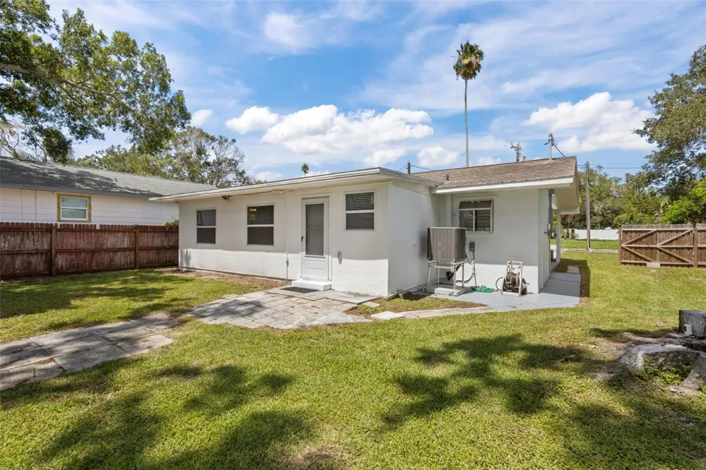 1781 APACHE TRAIL Clearwater, FL 33755