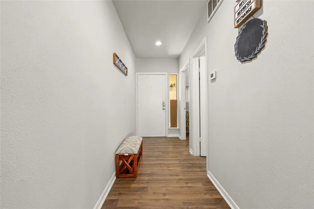 108 April Point Drive S Montgomery, TX 77356