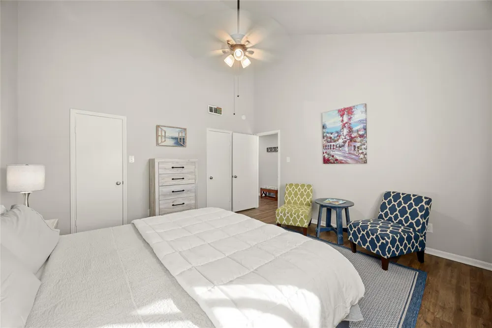 108 April Point Drive S Montgomery, TX 77356