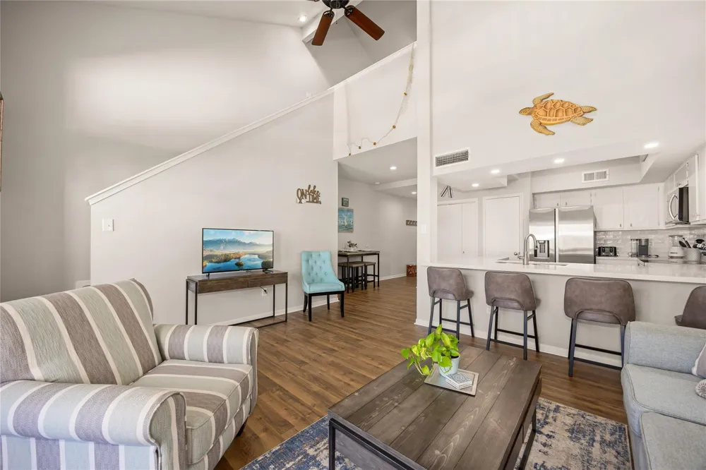 108 April Point Drive S Montgomery, TX 77356