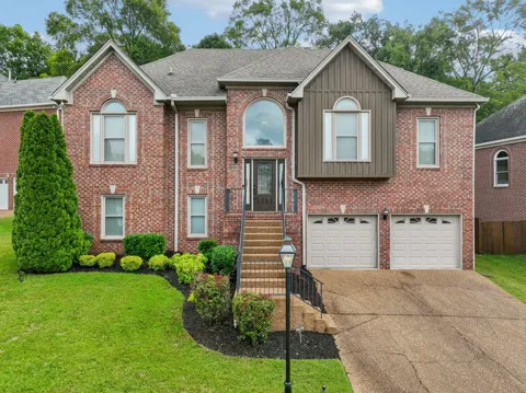 612 Bayhill Ct