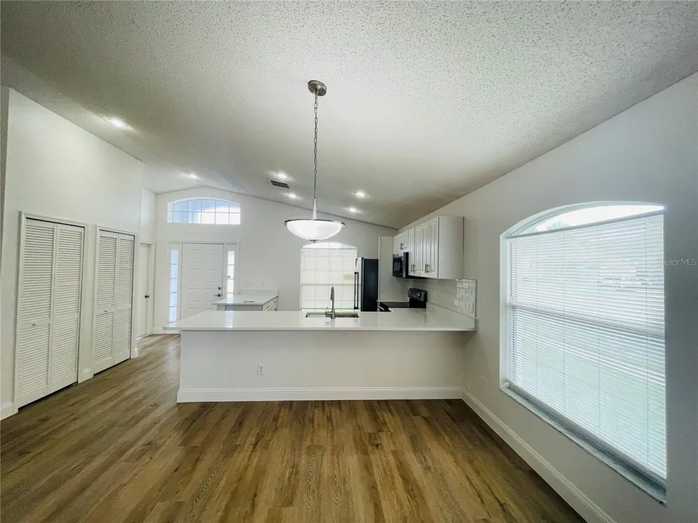 13403 GREENPOINTE DR Orlando, FL 32824