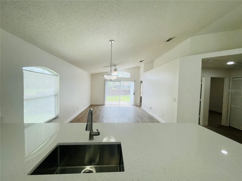 13403 GREENPOINTE DR Orlando, FL 32824
