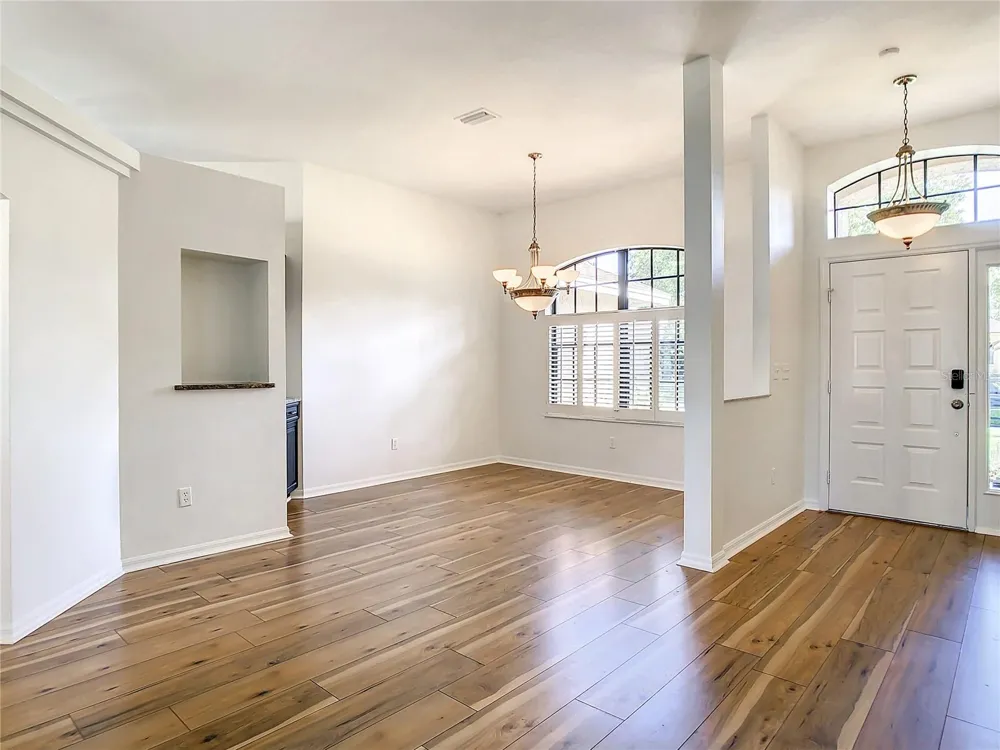 2811 BRANCH CREEK AVENUE Clearwater, FL 33760