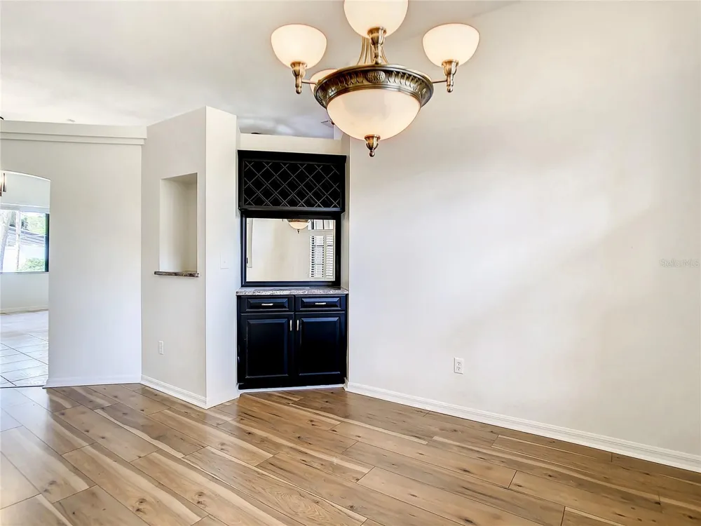 2811 BRANCH CREEK AVENUE Clearwater, FL 33760