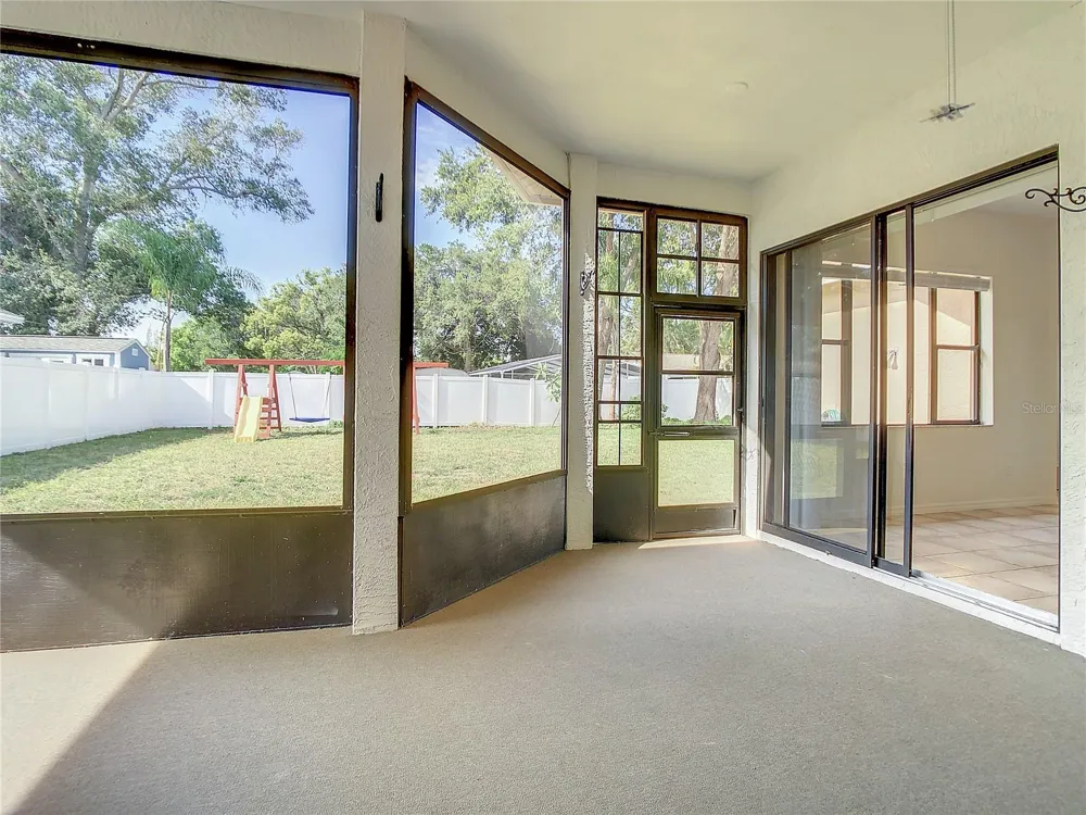 2811 BRANCH CREEK AVENUE Clearwater, FL 33760