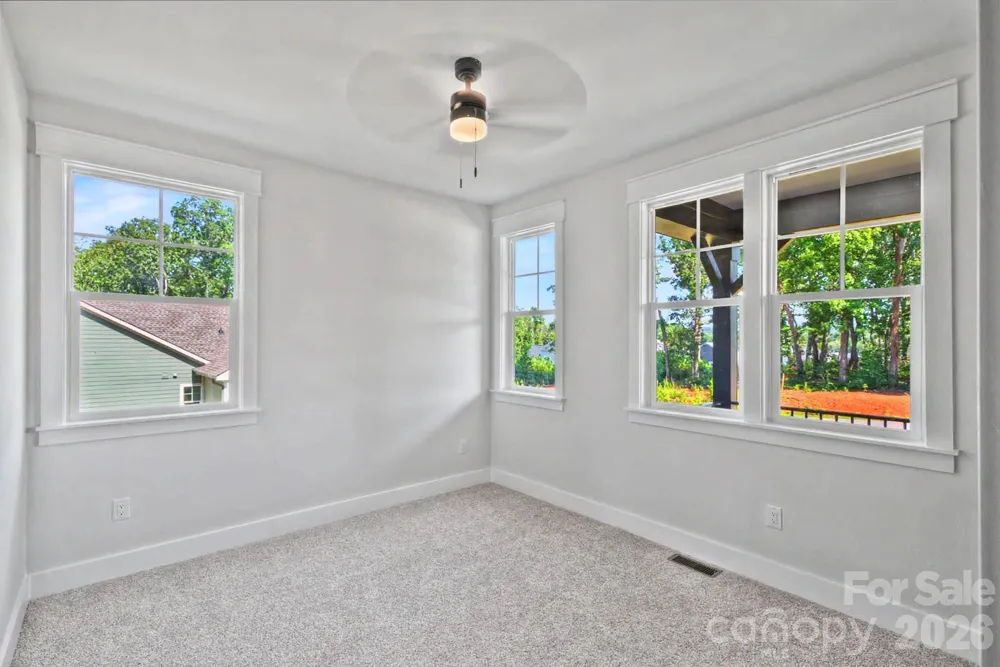 3159 Timber Run Lane Maiden, NC 28650